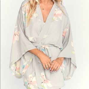 Show Me Your Mumu Texas Kimono Lily Showers